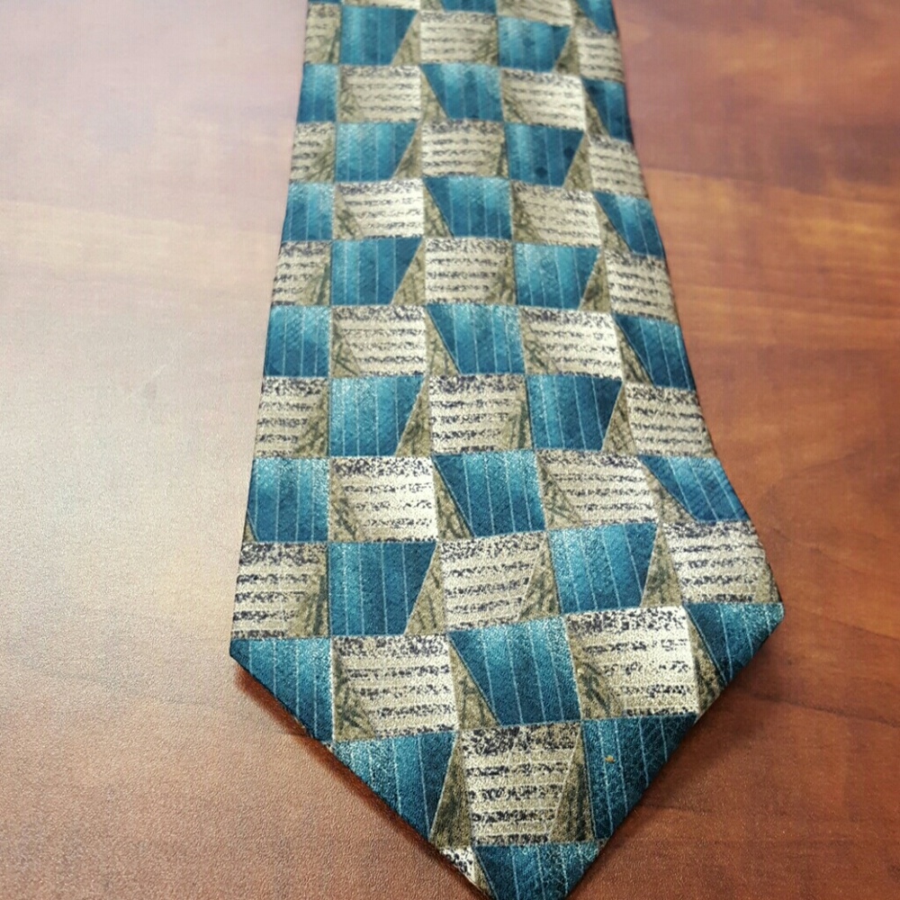 Strathmore, Silk Neck Tie